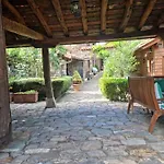 Apartment La Casa De Chimeneas