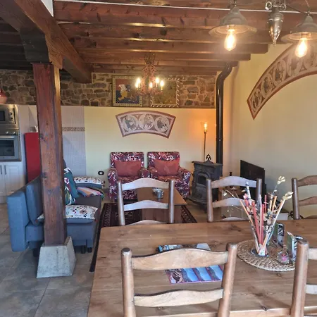 Apartamento La Casa De Chimeneas