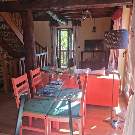 Apartamento La Casa De Chimeneas