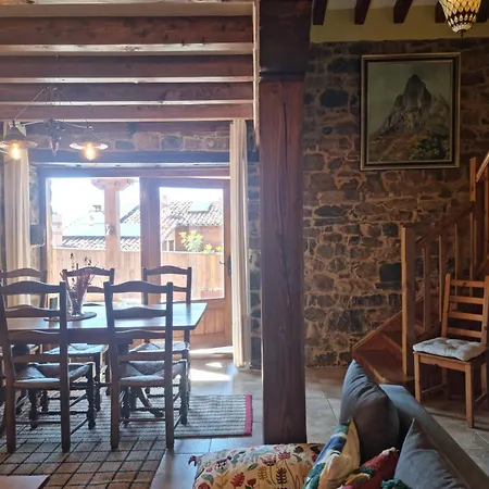 La Casa De Chimeneas Apartamento *