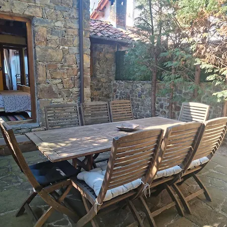 La Casa De Chimeneas * Tudes