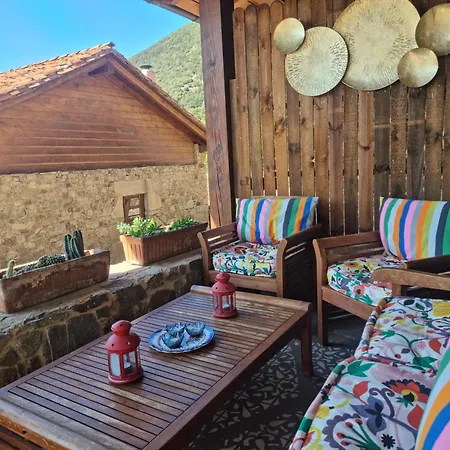 Apartamento La Casa De Chimeneas *