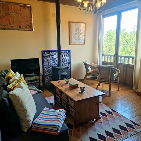 Apartamento La Casa De Chimeneas *