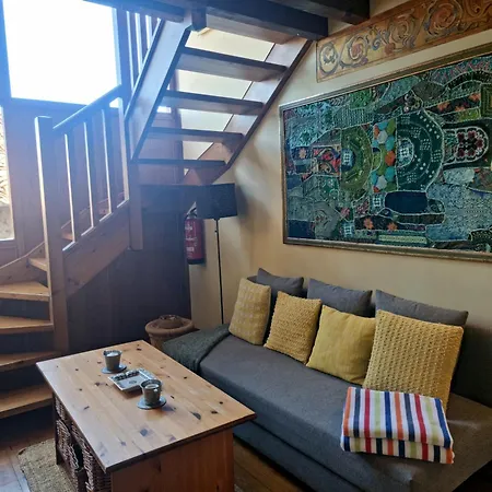La Casa De Chimeneas Apartamento