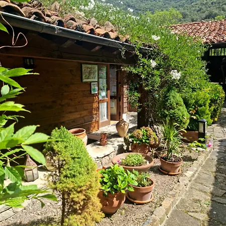 La Casa De Chimeneas