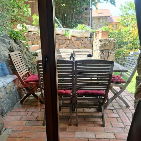 La Casa De Chimeneas Tudes