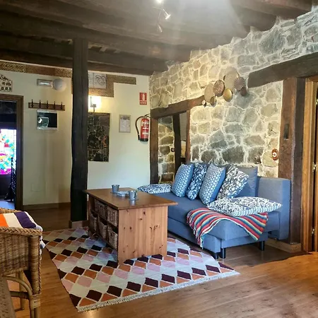 La Casa De Chimeneas *