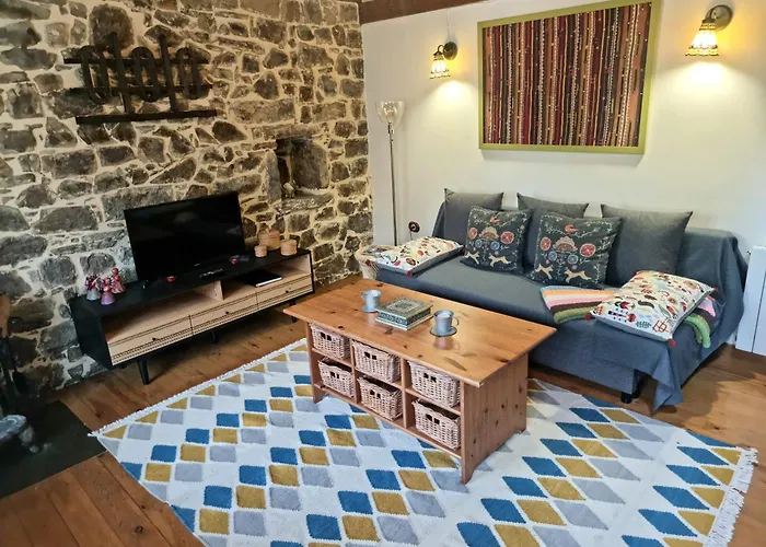 Apartment La Casa De Chimeneas