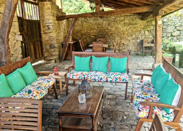 La Casa De Chimeneas * Tudes