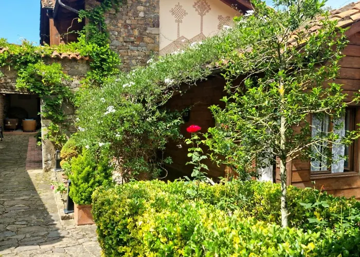 La Casa De Chimeneas Apartment *