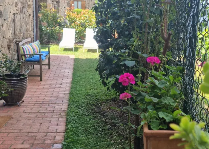 Apartment La Casa De Chimeneas *