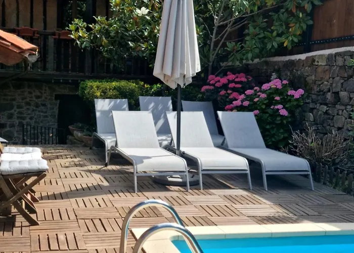 La Casa De Chimeneas Apartment *