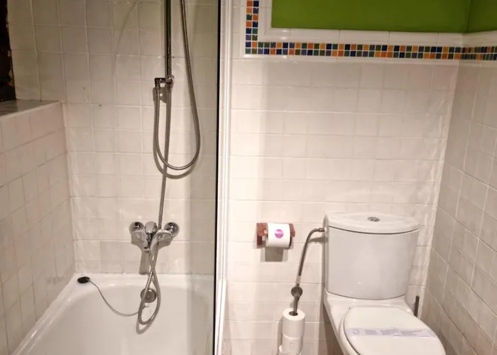 La Casa De Chimeneas *