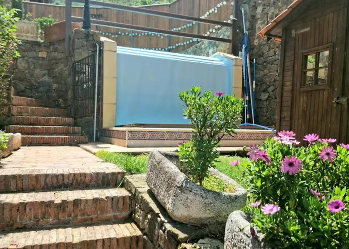 Apartment La Casa De Chimeneas