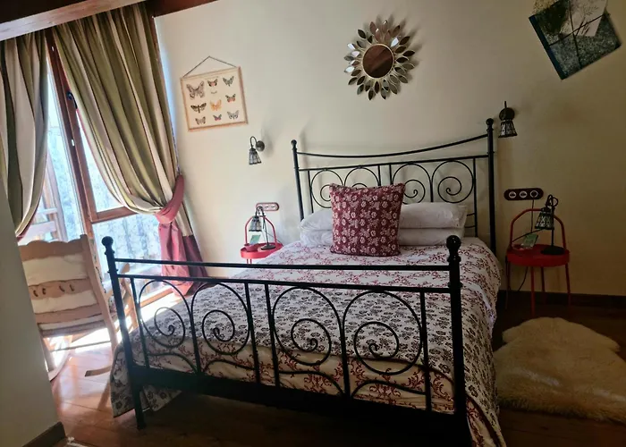 La Casa De Chimeneas * Tudes